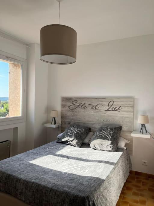 Appartement Proche Aeroport Marseille Marignane - Studio Confortable - Logement Ideal - Hebergement Tout Equipe Rognac Ngoại thất bức ảnh